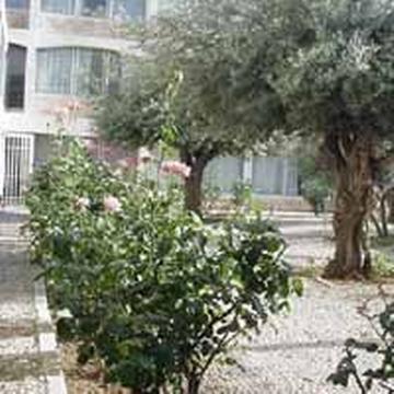 שבע קשתות מלון